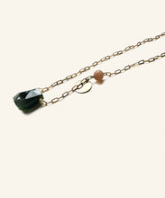 Load image into Gallery viewer, Amka Jade Necklace