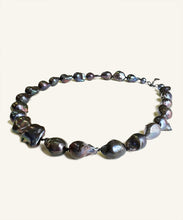 Load image into Gallery viewer, Artemisia Peacock Baroque Pearl Necklace