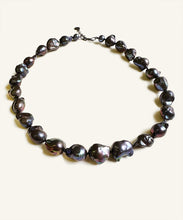 Load image into Gallery viewer, Artemisia Peacock Baroque Pearl Necklace