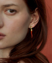 Load image into Gallery viewer, Venus coral horn earrings