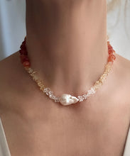 Load image into Gallery viewer, Solis pearl necklace