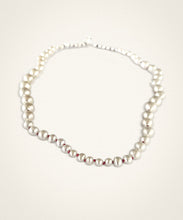 Load image into Gallery viewer, Alba Pearl Necklace