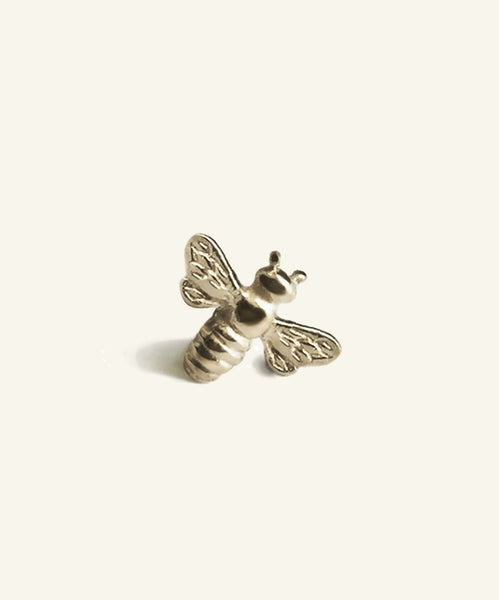 Bee silver stud