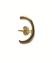 Load image into Gallery viewer, Gold ear curve