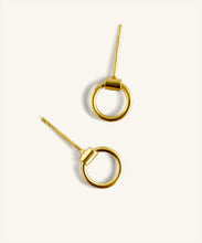 Load image into Gallery viewer, Cardea piccolo gold earrings