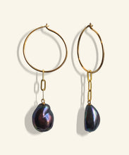 Load image into Gallery viewer, Nixie Pearl Hoop Earrings