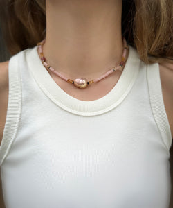Kiki pink pearl necklace