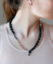 Load image into Gallery viewer, Cyra necklace
