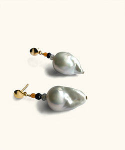 Dea Dia baroque pearl gem earrings