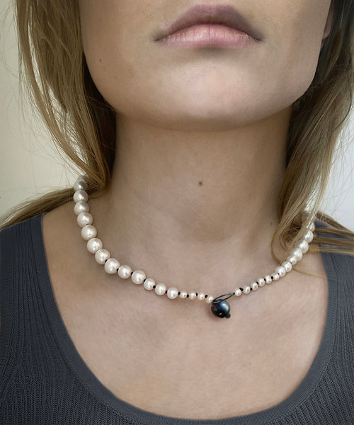 Zelda pearl necklace