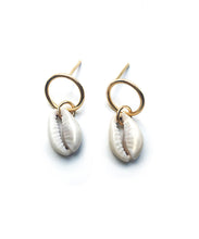 Load image into Gallery viewer, Cowrie Ring Earrings
